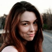 Tess Sharpe