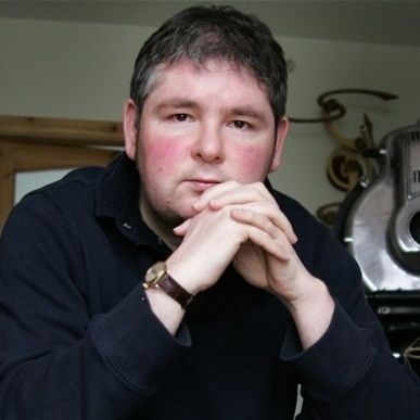 Darren Shan