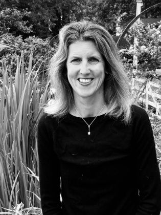 Ellen Labrecque