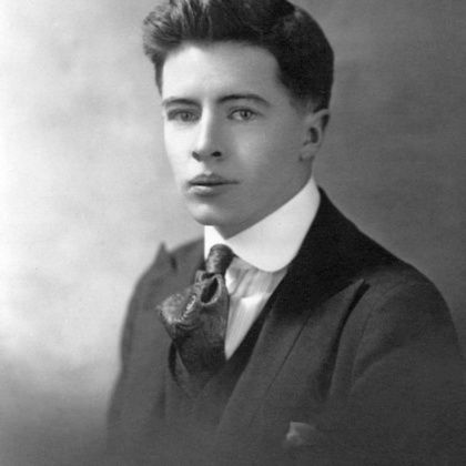 Leslie Mcfarlane