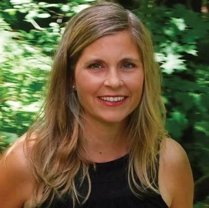 Jo Knowles