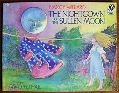 The Nightgown of the Sullen Moon